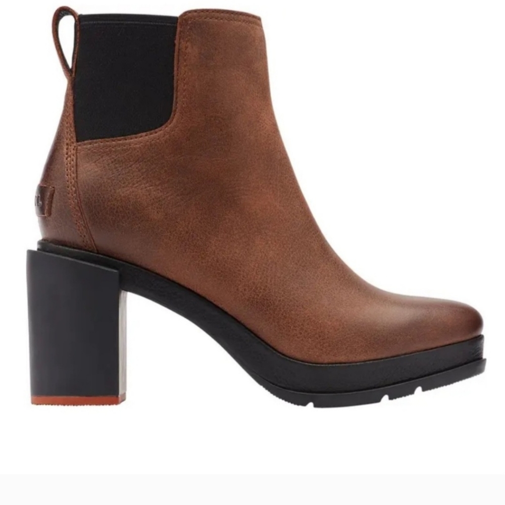 Sorel Blake block heel brown Chelsea boots size 6
